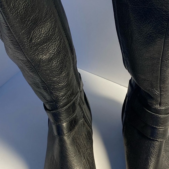 Lucky Riding Boots - Picture 9 of 10